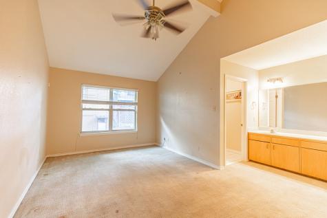 802 Lois Street Kerrville TX 78028