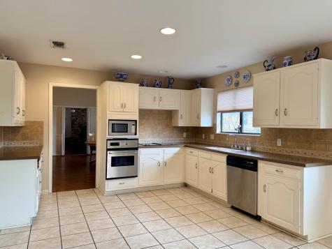 246 Pin Oak Way Kerrville TX 78028