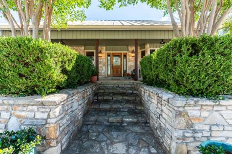 43 High Street Road Comfort TX 78013
