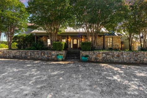 43 High Street Road Comfort TX 78013