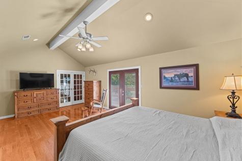 43 High Street Road Comfort TX 78013