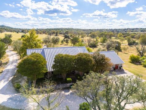43 High Street Road Comfort TX 78013