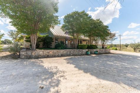 43 High Street Road Comfort TX 78013