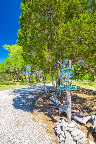 422 Johnson Road Bandera TX 78003