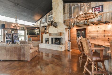 422 Johnson Road Bandera TX 78003