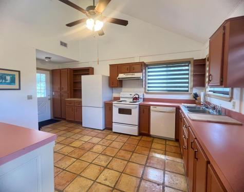 1589, 95 Fm 1340 Hunt TX 78024