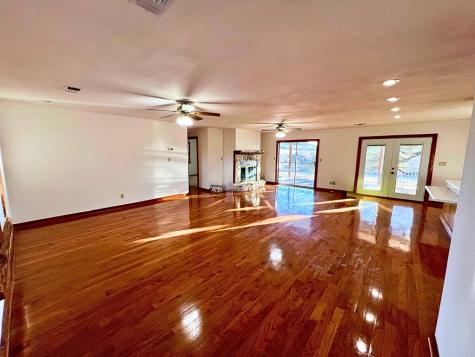 1879 Arcadia Loop Kerrville TX 78028