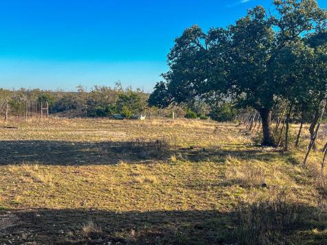 420 Sky Harbor Mountain Home TX 78058