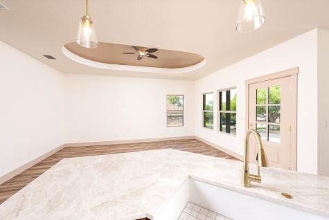 706 Oak Valley Drive Kerrville TX 78028