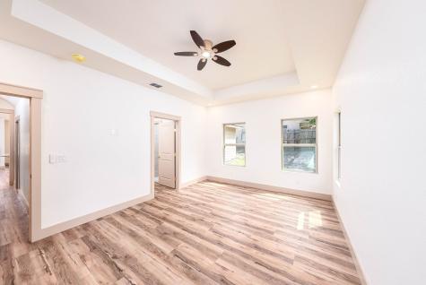 706 Oak Valley Drive Kerrville TX 78028