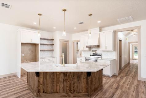 706 Oak Valley Drive Kerrville TX 78028
