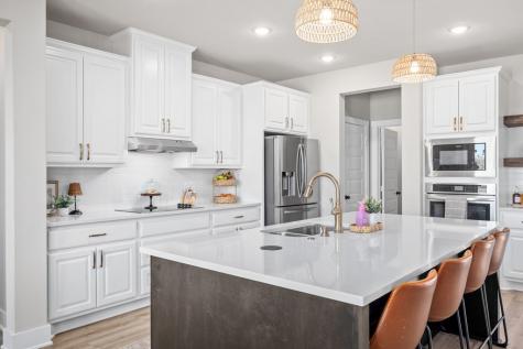135 Lone Oak Kerrville TX 78028