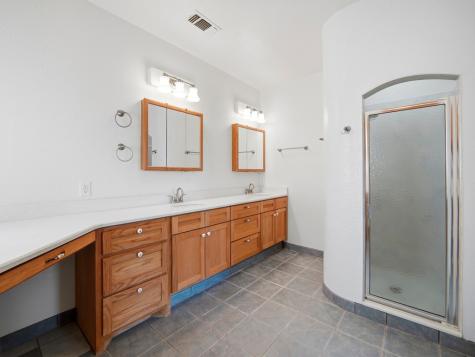 154 Fannin Drive Kerrville TX 78028