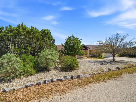 154 Fannin Drive Kerrville TX 78028