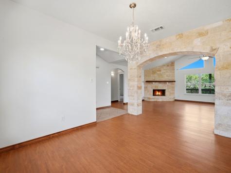 154 Fannin Drive Kerrville TX 78028