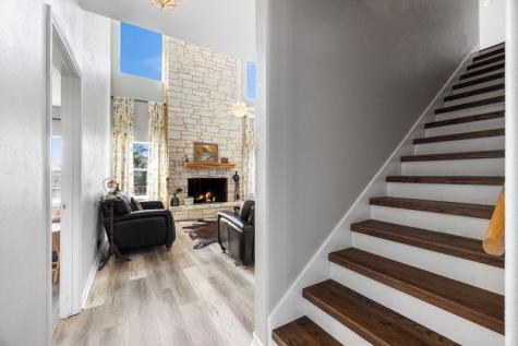502 Lost Valley Kerrville TX 78028