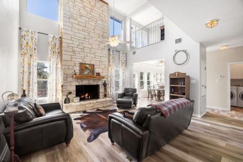 502 Lost Valley Kerrville TX 78028
