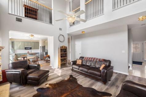 502 Lost Valley Kerrville TX 78028