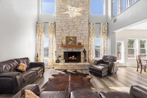 502 Lost Valley Kerrville TX 78028