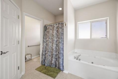 502 Lost Valley Kerrville TX 78028