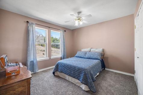 502 Lost Valley Kerrville TX 78028