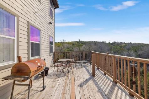 502 Lost Valley Kerrville TX 78028