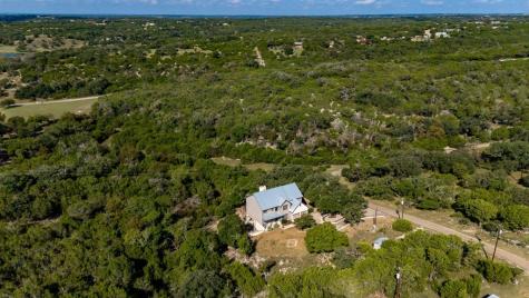 502 Lost Valley Kerrville TX 78028