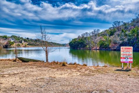 502 Lost Valley Kerrville TX 78028