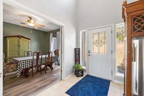 502 Lost Valley Kerrville TX 78028