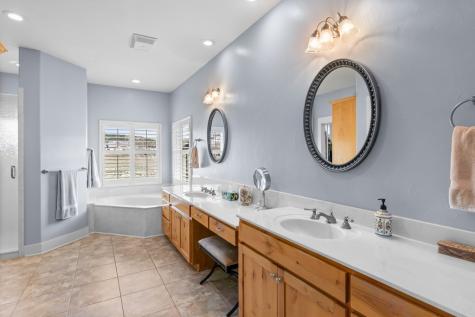221 Cypress Estates Parkway W Ingram TX 78025