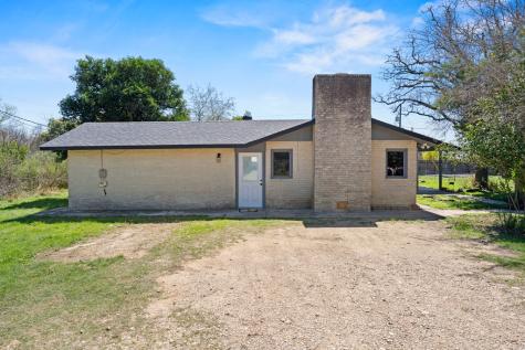 3394 Junction Highway Ingram TX 78025