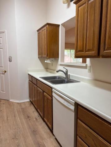 411 Fitch Kerrville TX 78028
