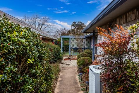 411 Fitch Kerrville TX 78028