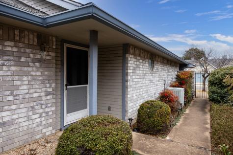 411 Fitch Kerrville TX 78028