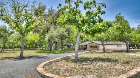 727 Leakey Springs Road Leakey TX 78873