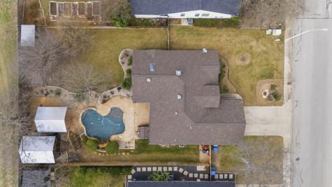 1825 Lois Street Kerrville TX 78028