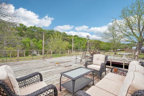 222 Verde Creek Center Point TX 78010