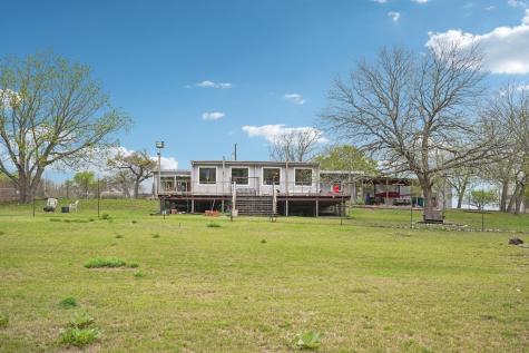 222 Verde Creek Center Point TX 78010