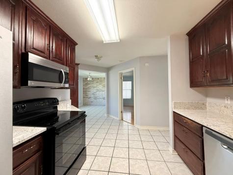 214 Oak Hill Drive Kerrville TX 78028