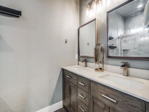 338 Saltgrass Bandera TX 78003