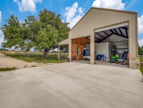 338 Saltgrass Bandera TX 78003