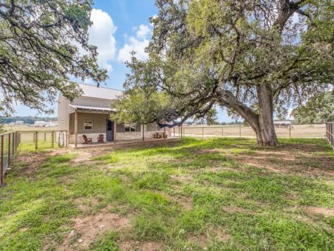 338 Saltgrass Bandera TX 78003