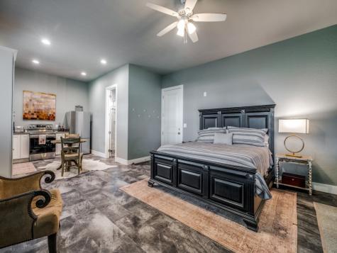 338 Saltgrass Bandera TX 78003