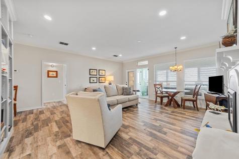 1008 Edinburgh Kerrville TX 78028