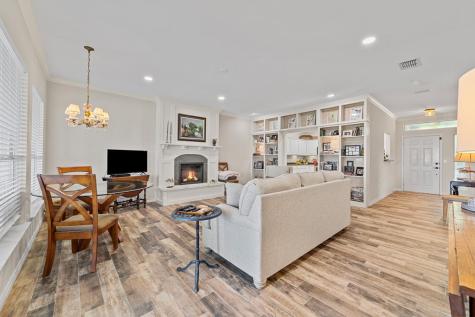 1008 Edinburgh Kerrville TX 78028