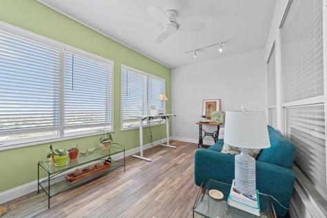 1008 Edinburgh Kerrville TX 78028