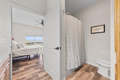 1008 Edinburgh Kerrville TX 78028