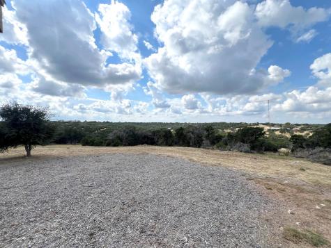 140 Teague Road Kerrville TX 78028