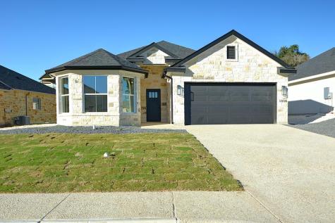1806 Chateau Lane Kerrville TX 78028