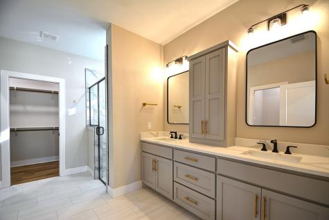 1806 Chateau Lane Kerrville TX 78028
